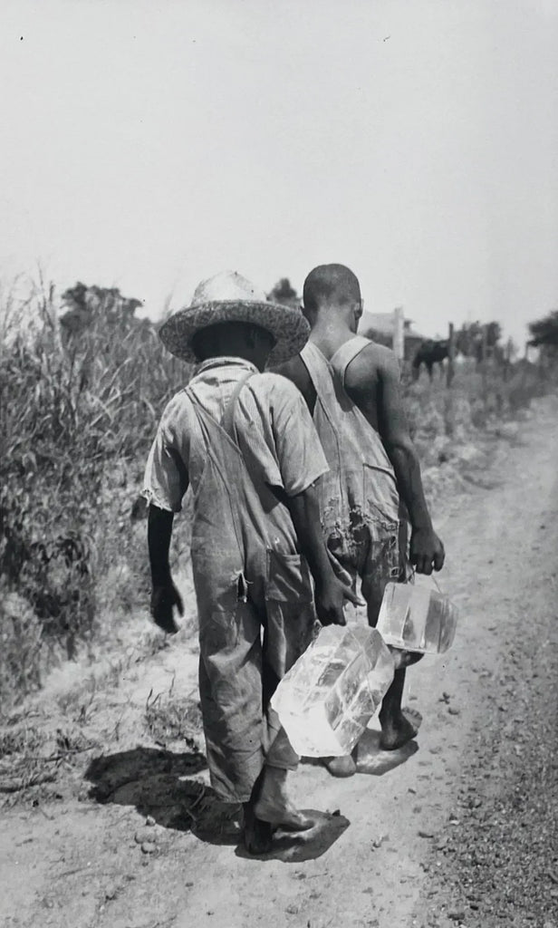 Eudora Welty, Carrying Home the Ice, 1936